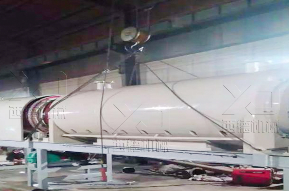 很高興能夠為您介紹一下生物質(zhì)連續(xù)炭化爐。