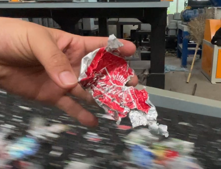 神奇的易拉罐脫漆爐：廢鋁再生的最佳選擇！河南西德機(jī)械設(shè)備