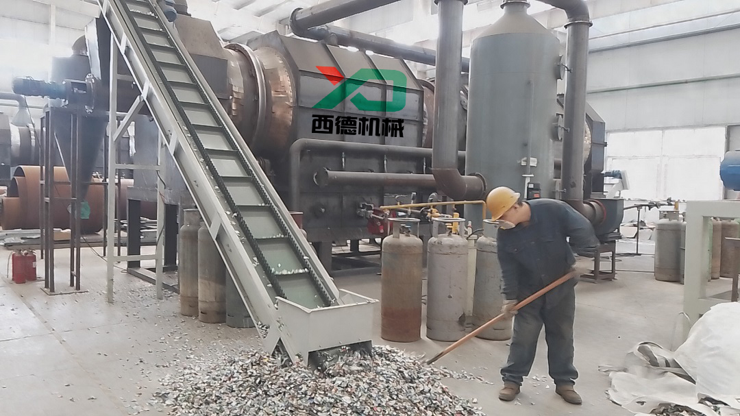 多功能金屬：易拉罐、電容和鋁箔能去除油漆，提升加工便利性，河南西德機(jī)械設(shè)備