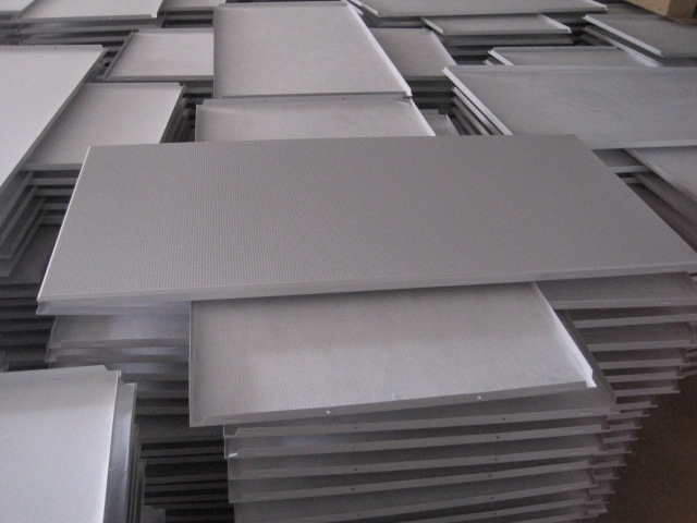 <strong>廢舊鋁扣板脫漆新突破：連續(xù)式炭化爐的應(yīng)用優(yōu)勢</strong>