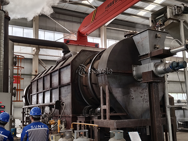 <strong>連續(xù)式脫漆爐：高效、環(huán)保、全能的金屬脫漆熱處理專家</strong>